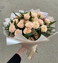 Букет Кремовые розы Латте в Черниговке